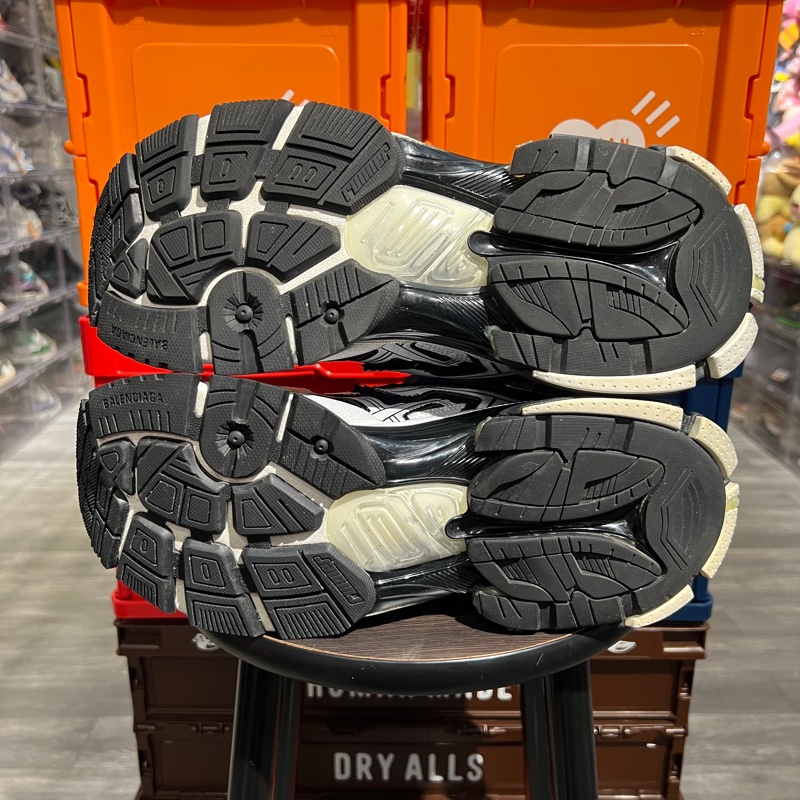 巴黎世家Runner黑白Eu43-5