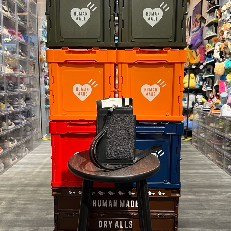 巴黎世家 護照長夾斜挎包-1