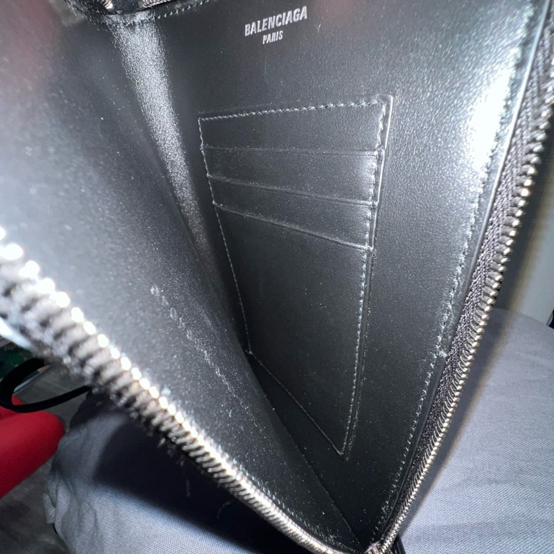 巴黎世家 護照長夾斜挎包-3