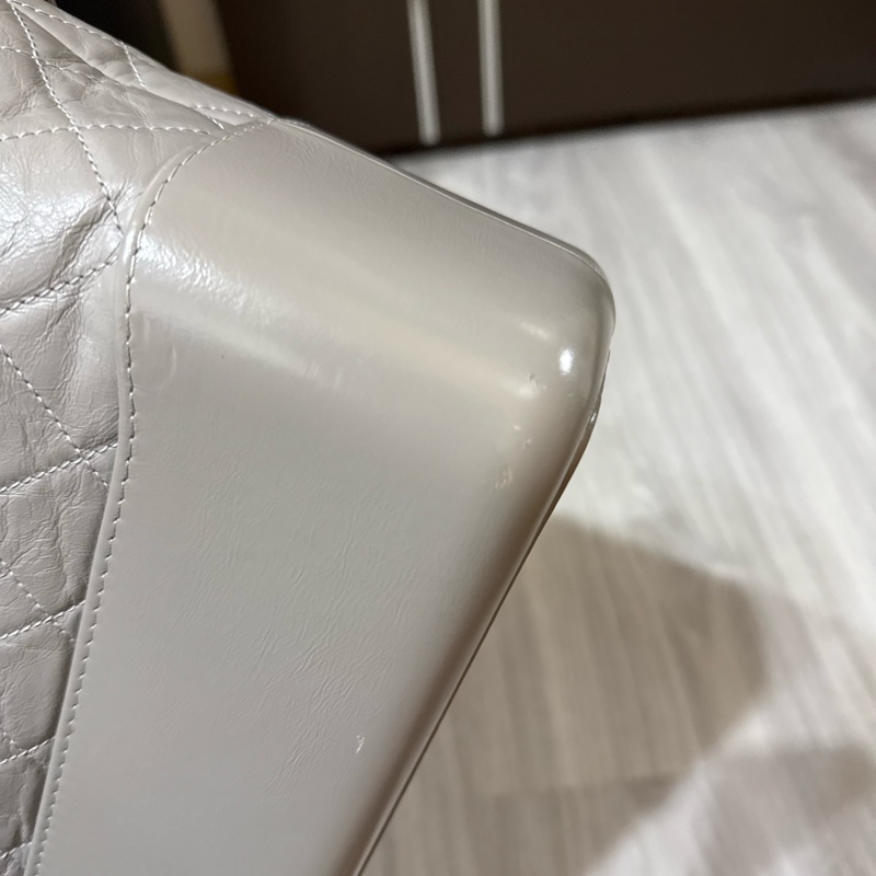 Chanel 流浪包 中號 Gabrielle 灰色-3