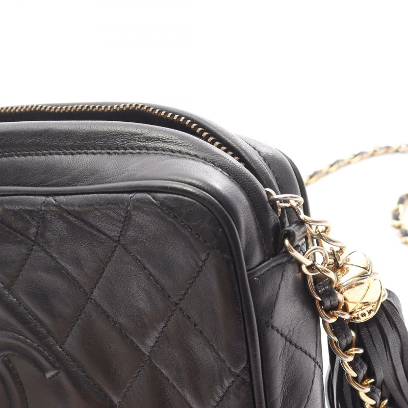 香奈兒 COCO 標誌菱形縫線鏈肩背斜背包，黑色皮革，金色五金-11