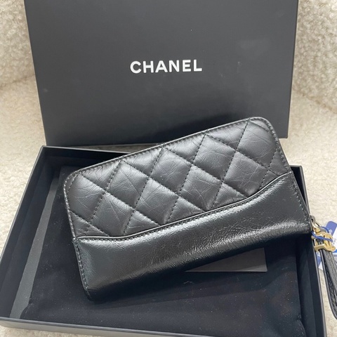 Chanel黑色流浪拉鍊錢包