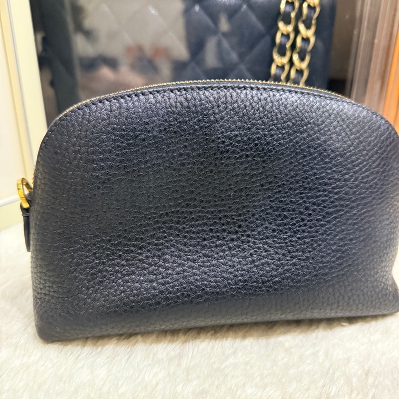 年前出清價甜賣一週🔥黑色Prada有質感的真皮 收納包 化妝包 內膽包 拉鏈包包-18