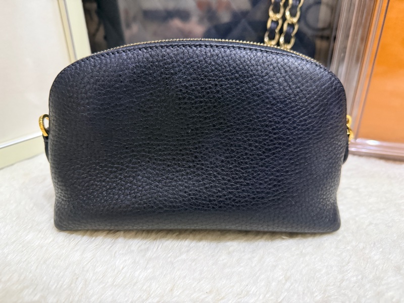 年前出清價甜賣一週🔥黑色Prada有質感的真皮 收納包 化妝包 內膽包 拉鏈包包-20