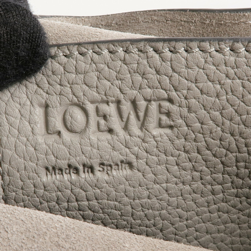 LOEWE 牛皮皮革Balloon Bag Small銀扣肩背袋-4