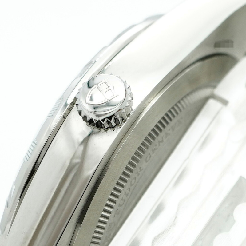 帝舵皇家28600黑色錶盤男士腕錶-10