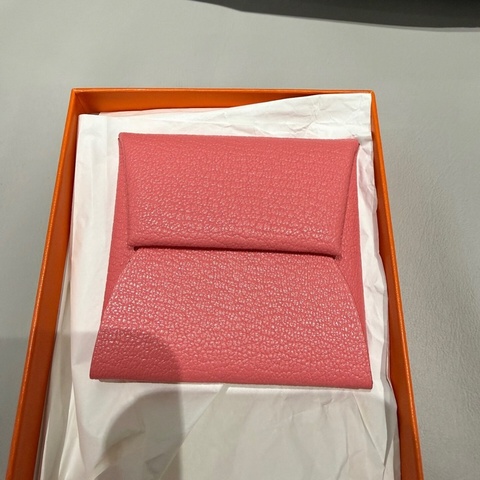 漏價 9.9新愛馬仕 Hermès 小皮件｜Bastia 零錢包/收納包｜粉色 C刻 EPSOM