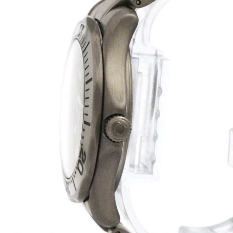 歐米茄海馬系列專業300公尺鈦金屬男士腕錶 2231.50 拋光款-3