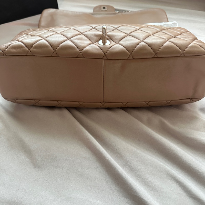 Chanel香奈兒卡其裸色CF單肩斜背機場包 14開 (極珍稀雨衣包)-4