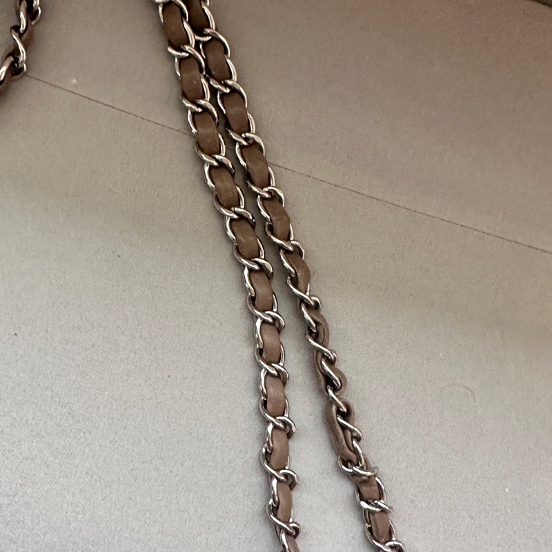 Chanel香奈兒卡其裸色CF單肩斜背機場包 14開 (極珍稀雨衣包)-28