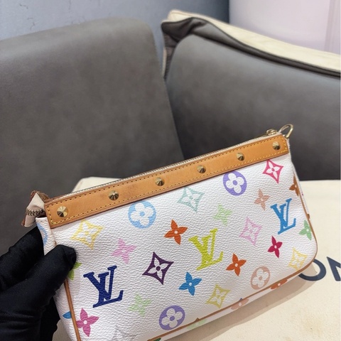 LV白三彩麻將包