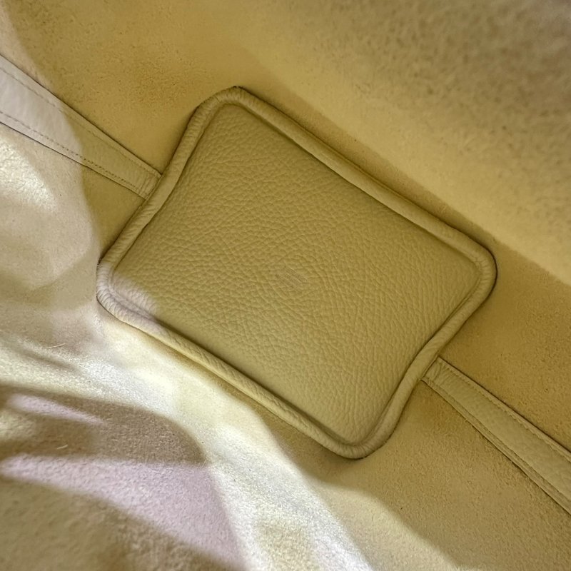【美收精品】HERMES奶油黃PICOTIN 18 W刻印 4-772-10