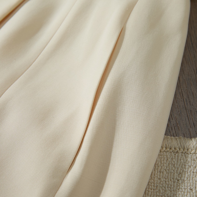 ❤️ DIOR 華麗胸針 超顯氣質 無袖 米色連衣裙-3