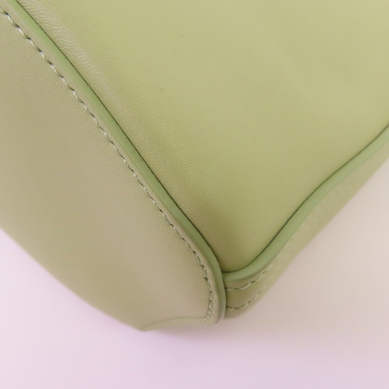 LOEWE 牛皮皮革Pebble Bucket Mini金扣手挽肩背兩用袋-6