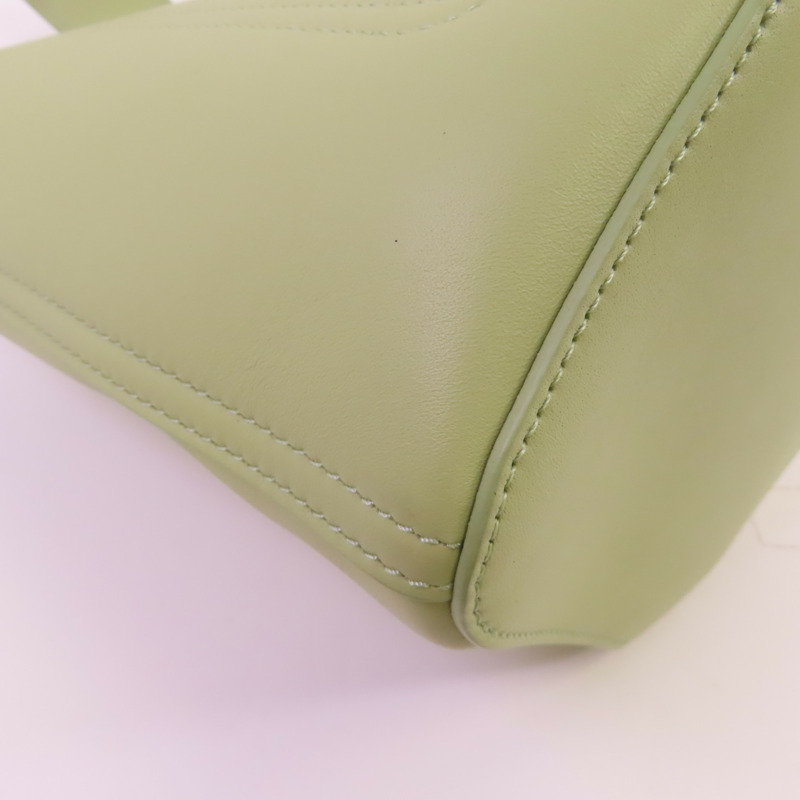 LOEWE 牛皮皮革Pebble Bucket Mini金扣手挽肩背兩用袋-7