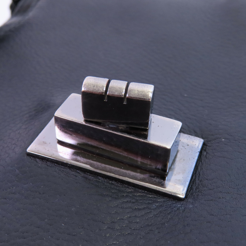 CHANEL 牛皮皮革Shoulder Bag銀扣鏈帶肩背袋-11