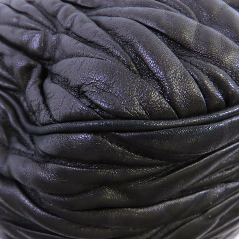 Miu Miu 羊皮皮革Tote Bag金扣肩背袋-5