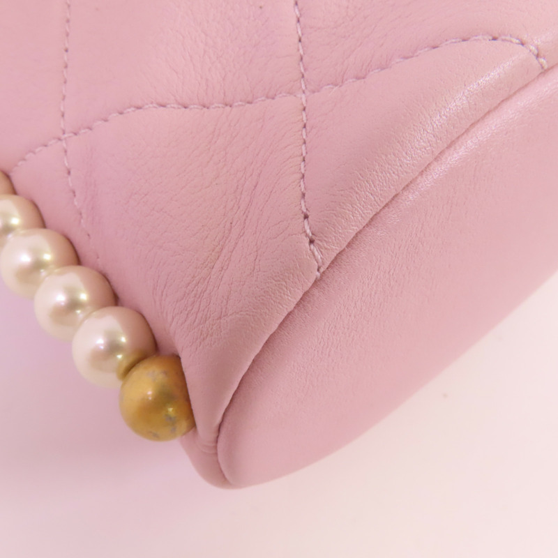 CHANEL 牛皮皮革Chain Shoulder金扣肩背袋-6