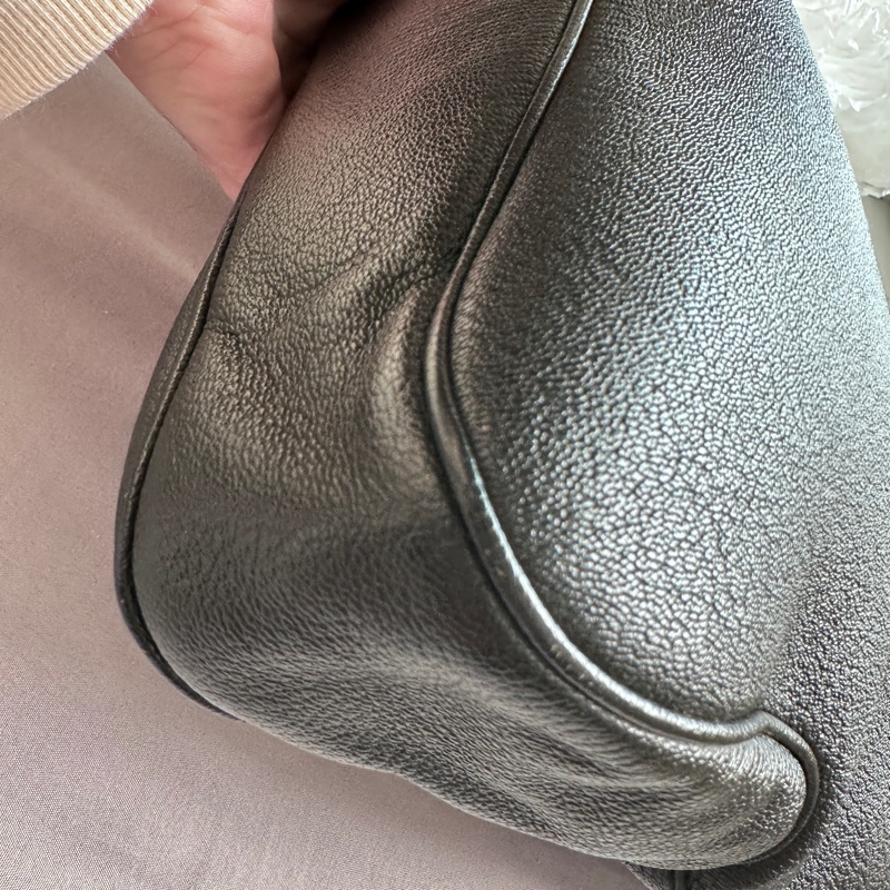 Ferragamo菲拉格慕黑銀全皮hobo單肩包-7