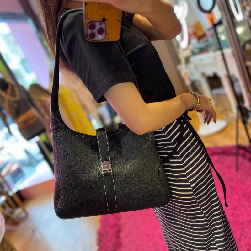 Ferragamo菲拉格慕黑銀全皮hobo單肩包-4