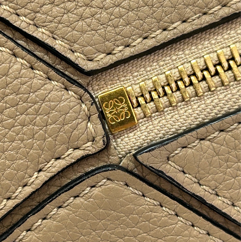 沙色牛皮金釦PUZZLE SMALL-2