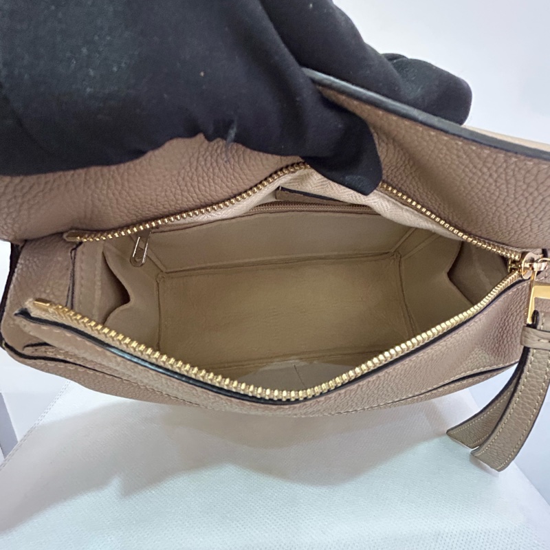 沙色牛皮金釦PUZZLE SMALL-8