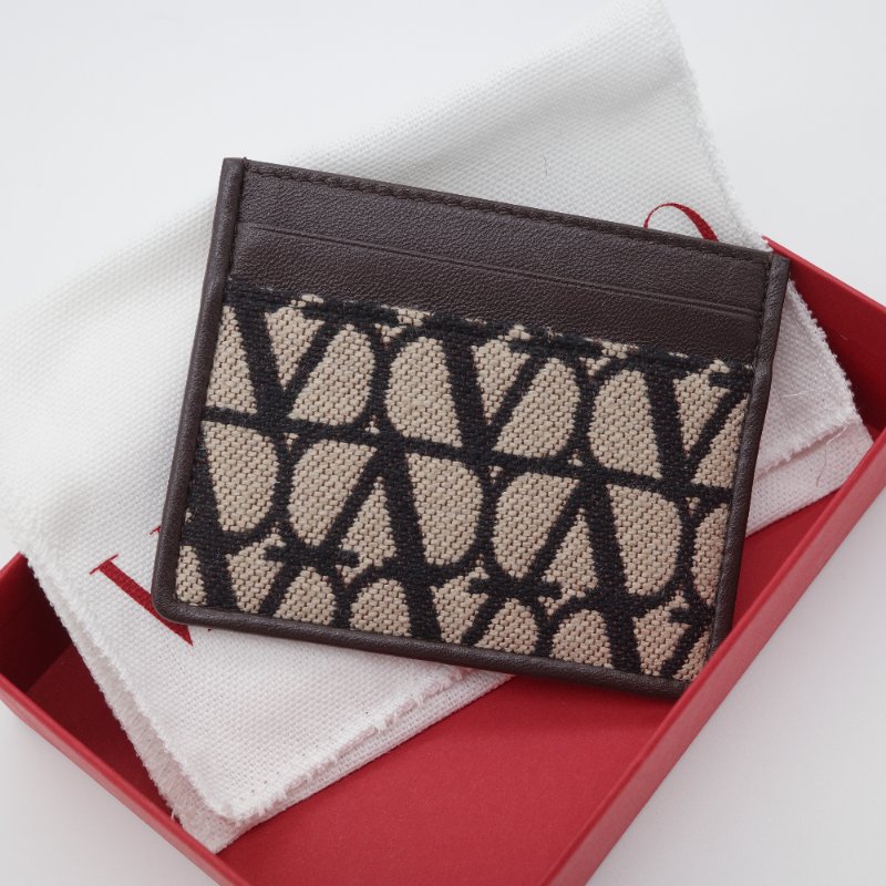 Valentino范倫鐵諾 Toile Iconographe 立體 Logo 棕色 米白色 帆布 牛皮 卡夾-0