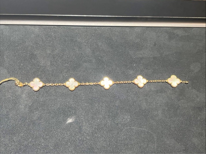 VCA黃k白五花手鍊-3