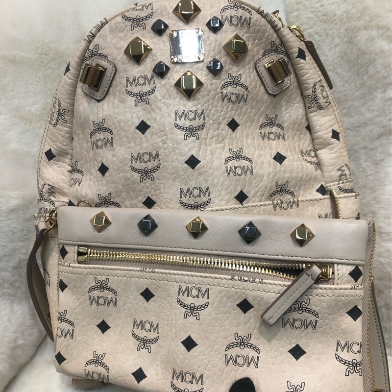 MCM 米杏色 兩用背囊 XB318-2