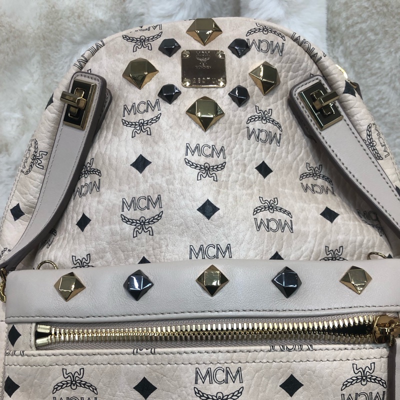 MCM 米杏色 兩用背囊 XB318-20
