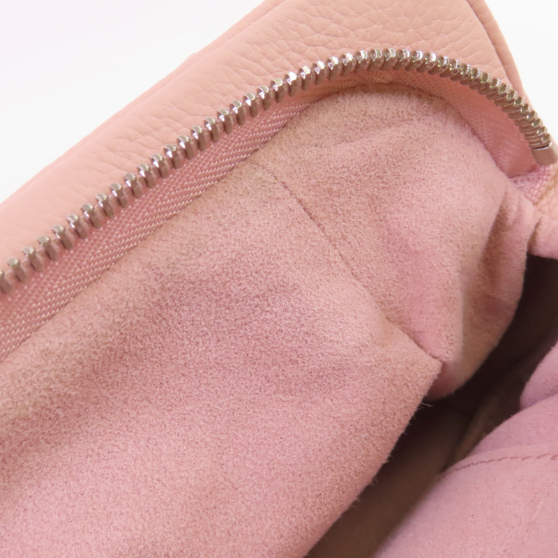 LOUIS VUITTON Monogram Mahina Scala Mini Pouch銀扣肩背袋-14