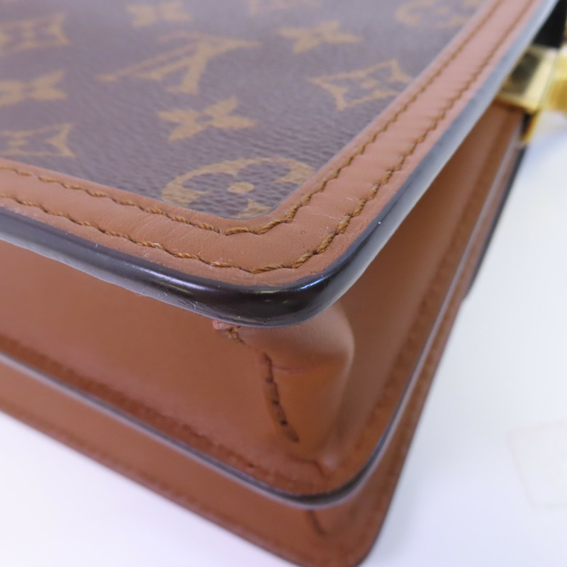 LOUIS VUITTON Monogram Reverse Mini Dauphine金扣肩背袋-8