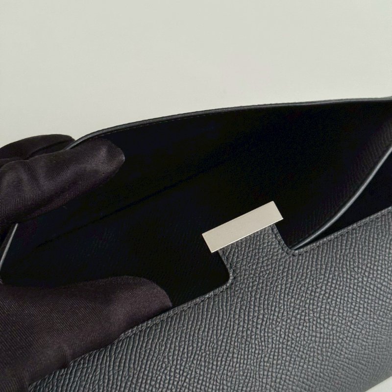 閒置新🙌🏻 Hermès 愛馬仕 Constance To Go 黑色銀釦-8