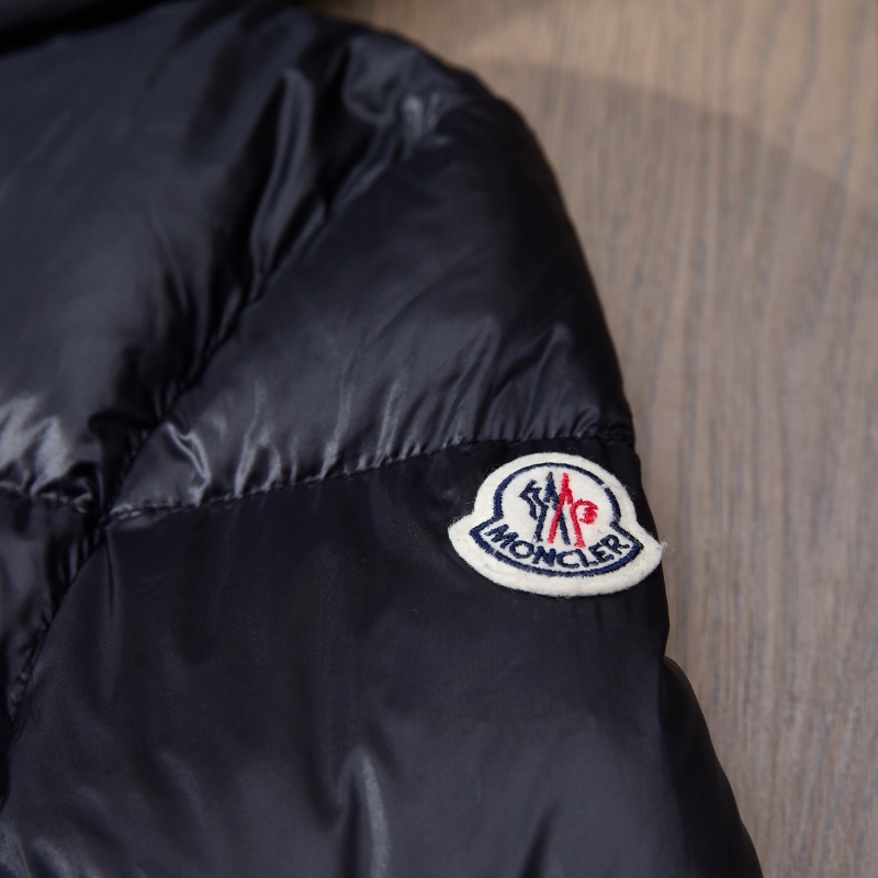 ❤️ MONCLER 經典版型 百搭黑色 羽絨外套-5