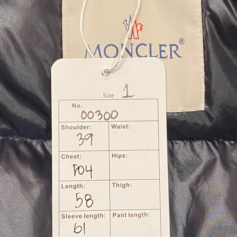 ❤️ MONCLER 經典版型 百搭黑色 羽絨外套-9