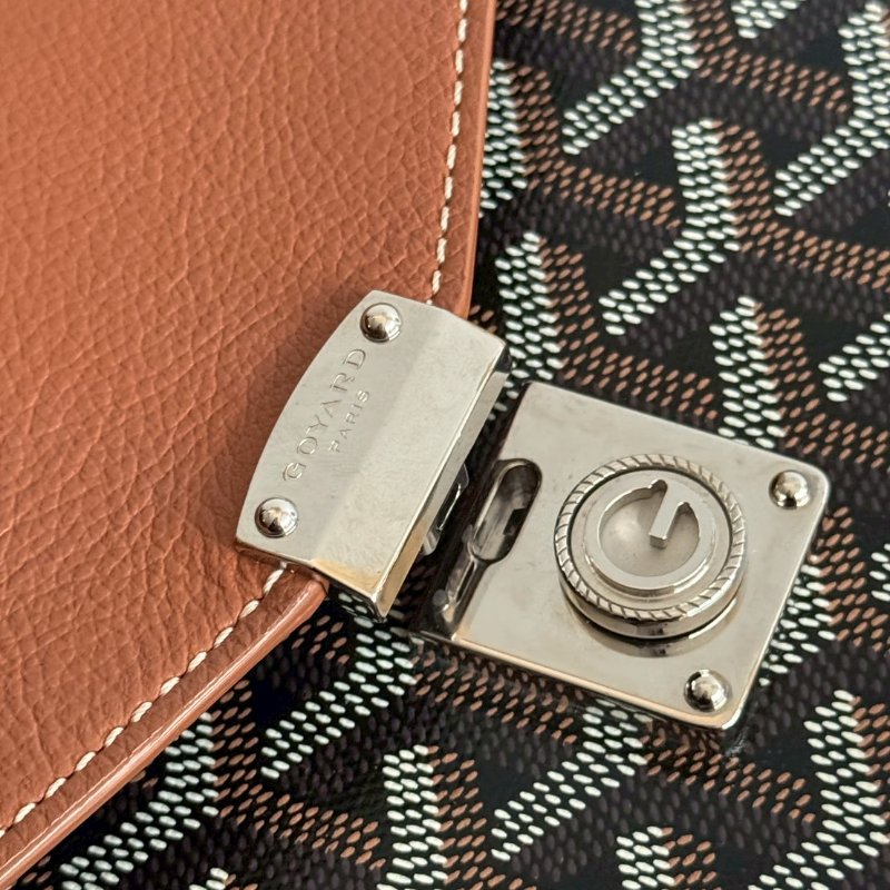 閒置新有購證🙌🏻 Goyard 戈雅 Chypre Wallet-Pouch 相機包 棕-14