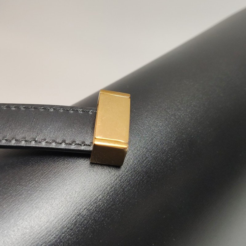 Celine Classic Box豆腐包中號牛皮純色按壓式鎖扣斜挎包單肩包-13