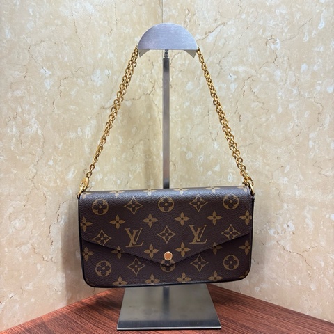 LV新款三合一路易威登Felicie Pochette 經典老花 腋下三合一包包 絨布內里   芯片款