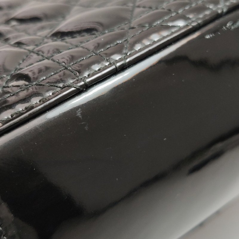 Dior Lady Dior戴妃包大號漆皮藤格紋字母Logo吊飾斜挎包單肩包-19