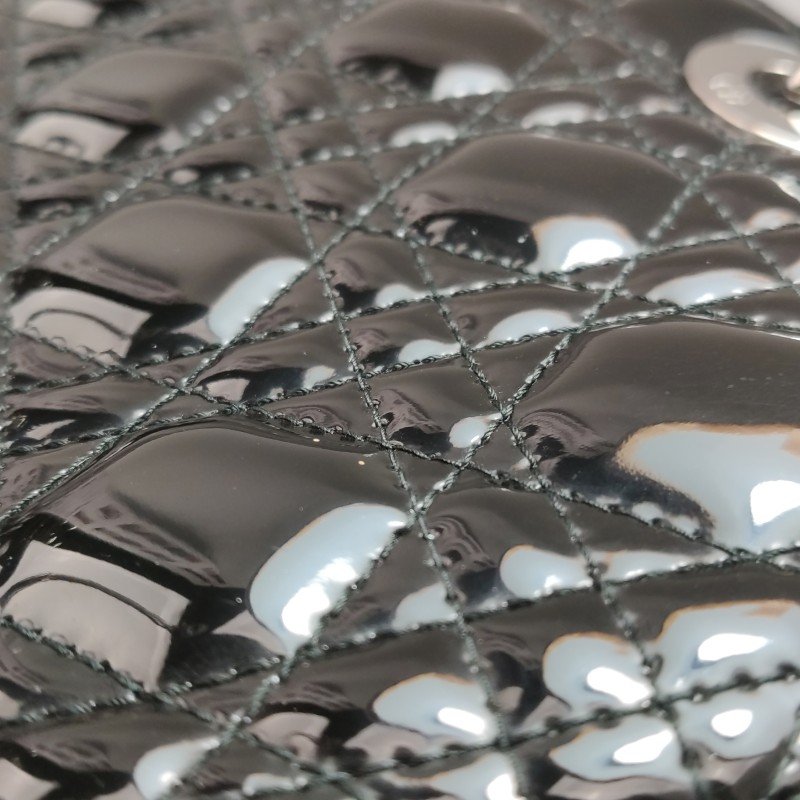 Dior Lady Dior戴妃包大號漆皮藤格紋字母Logo吊飾斜挎包單肩包-20