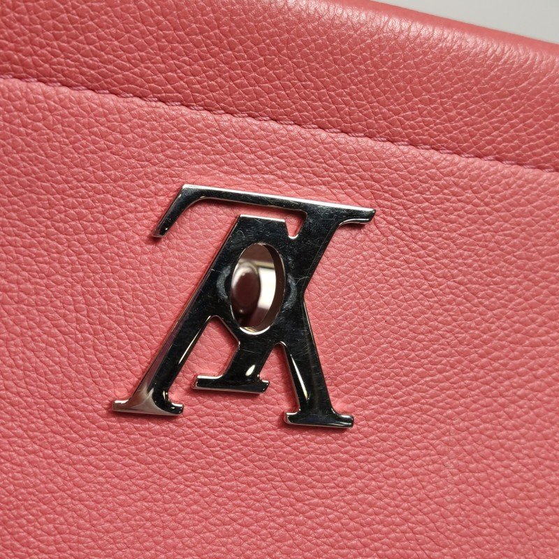 Louis Vuitton(LV)Lockme牛皮撞色LV轉鎖斜挎包單肩包-11