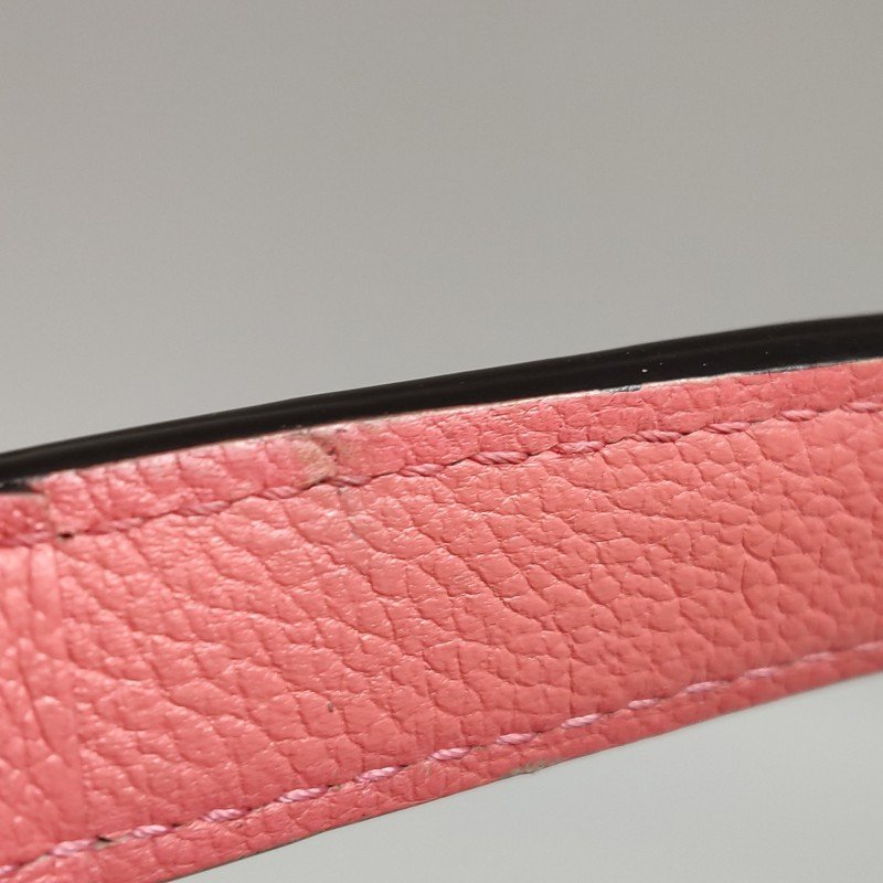 Louis Vuitton(LV)Lockme牛皮撞色LV轉鎖斜挎包單肩包-17