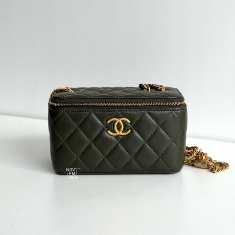 95新💚 Chanel 香奈兒 橄欖綠金柱長盒子