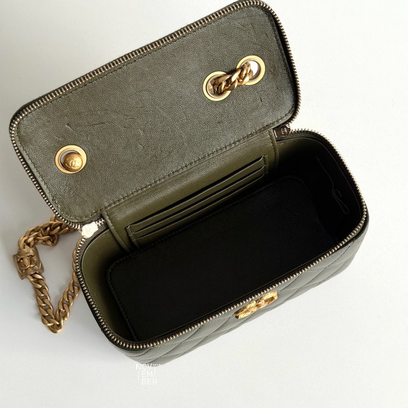 95新💚 Chanel 香奈兒 橄欖綠金柱長盒子-1