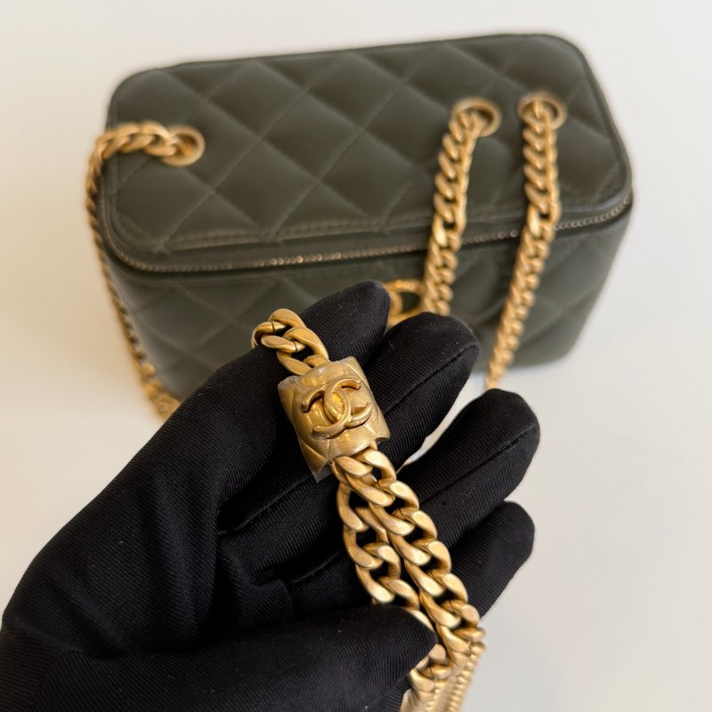 95新💚 Chanel 香奈兒 橄欖綠金柱長盒子-12