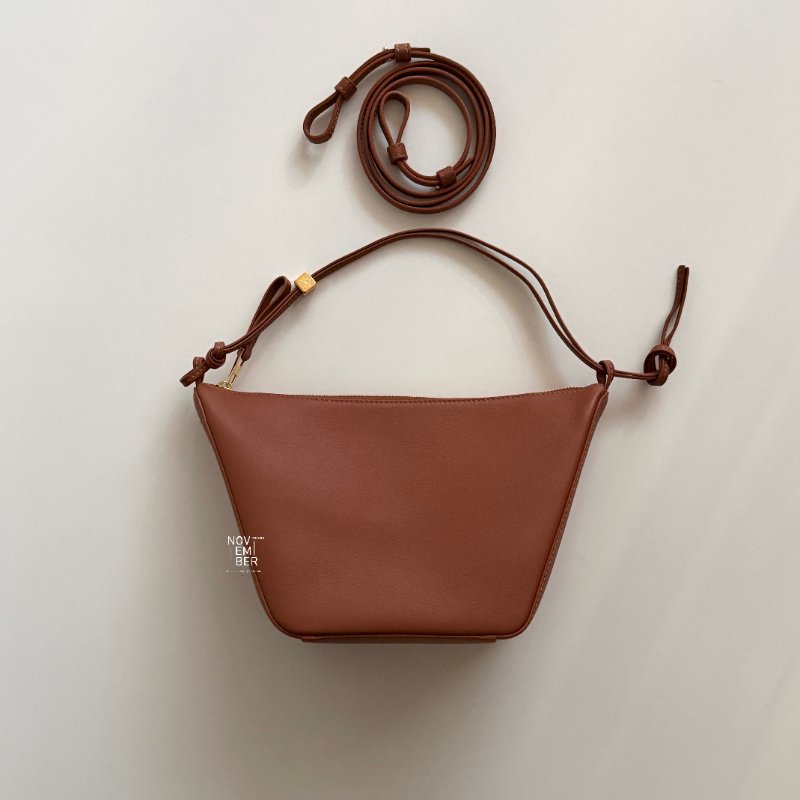 閒置新🙌🏻 LOEWE 羅意威 Hammock Hobo 棕-1