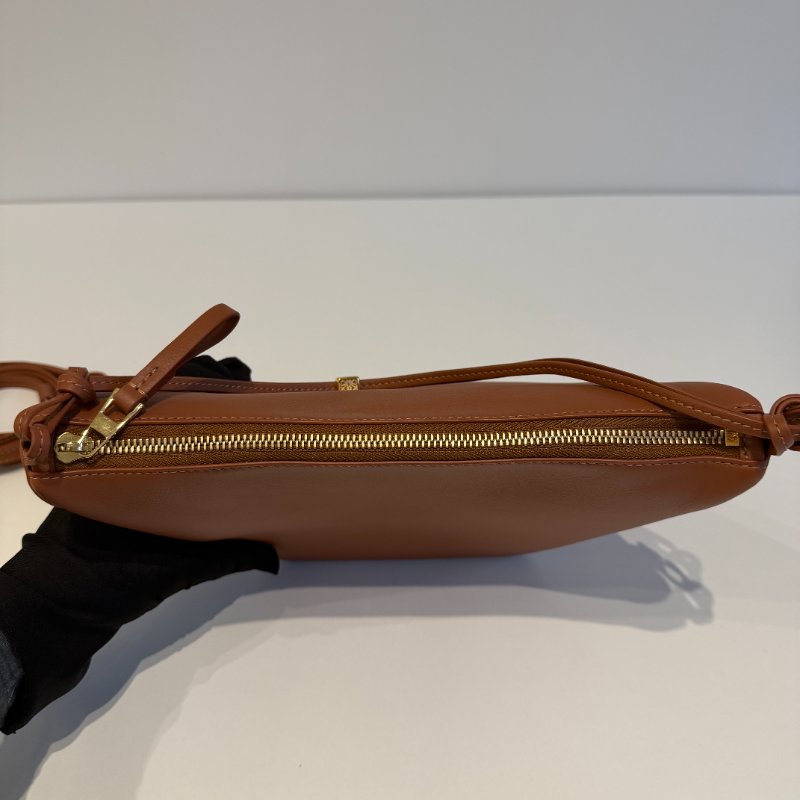 閒置新🙌🏻 LOEWE 羅意威 Hammock Hobo 棕-10