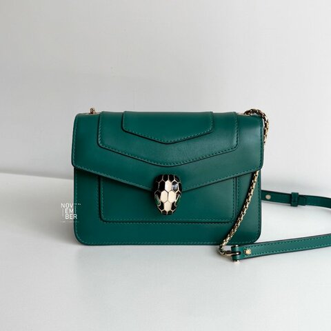 閒置新🙌🏻 Bvlgari 寶格麗 Serpenti Forever 斜揹包 綠