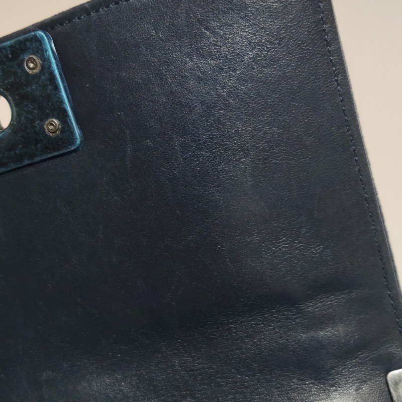 Chanel Leboy季節限定款小號羊皮絨布方形雙C鎖扣單肩包-9