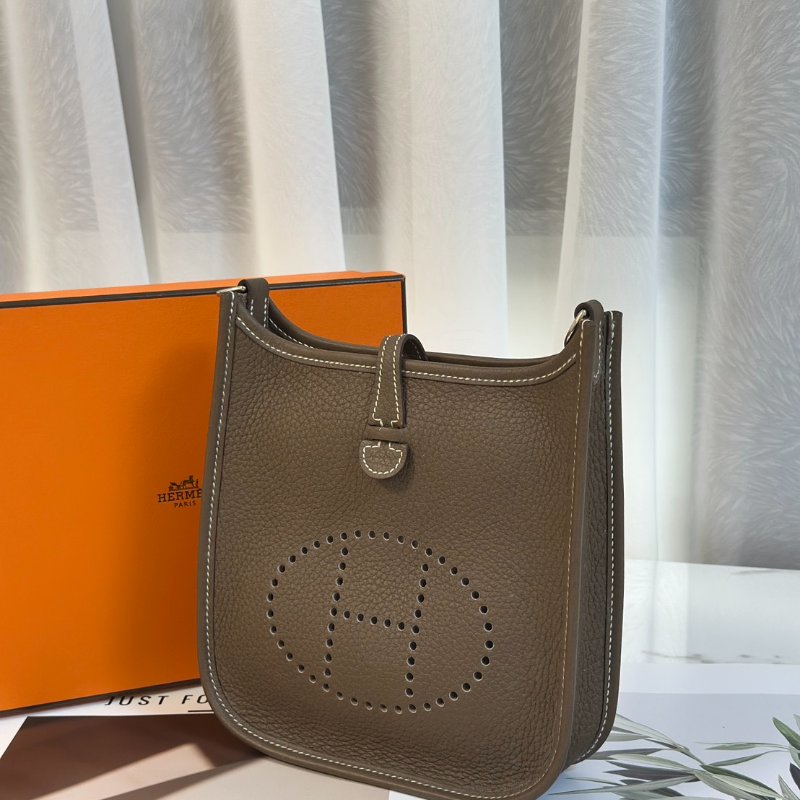 HERMES Mini evelyne - 灰銀配深藍背帶 U-4